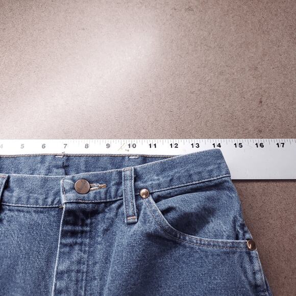 Wrangler Jeans Wmns Junior 11x34 Medium Wash Straight Leg Classic Denim Western - Picture 3 of 10